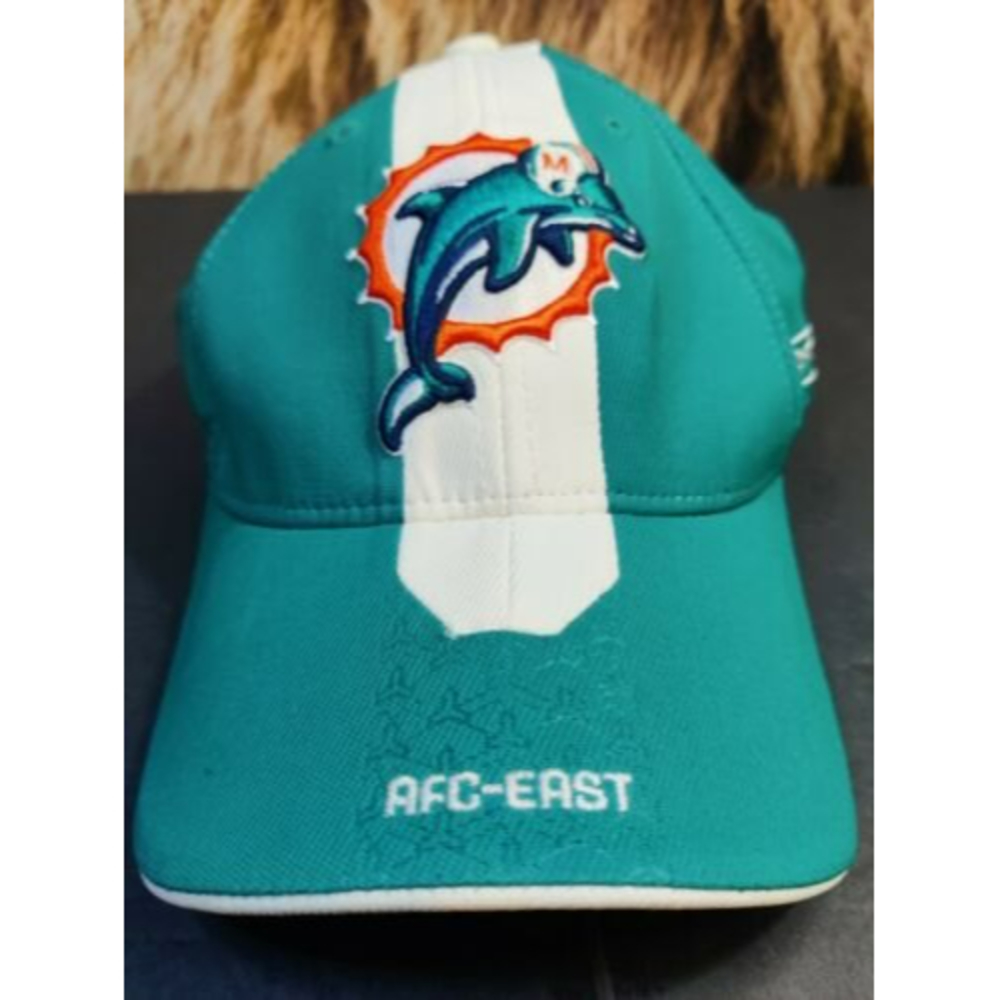 VINTAGE Miami Dolphins Hat Cap Reebok One SZ Flex Stretch Fit White Stripe NFL ❤